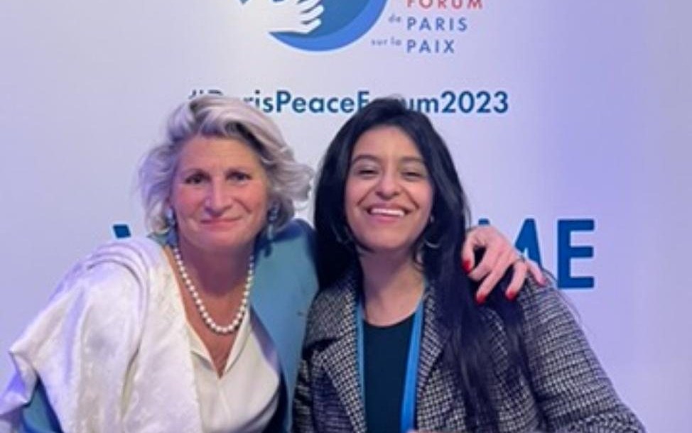 Karen Bruges en el Paris Peace Forum 2023